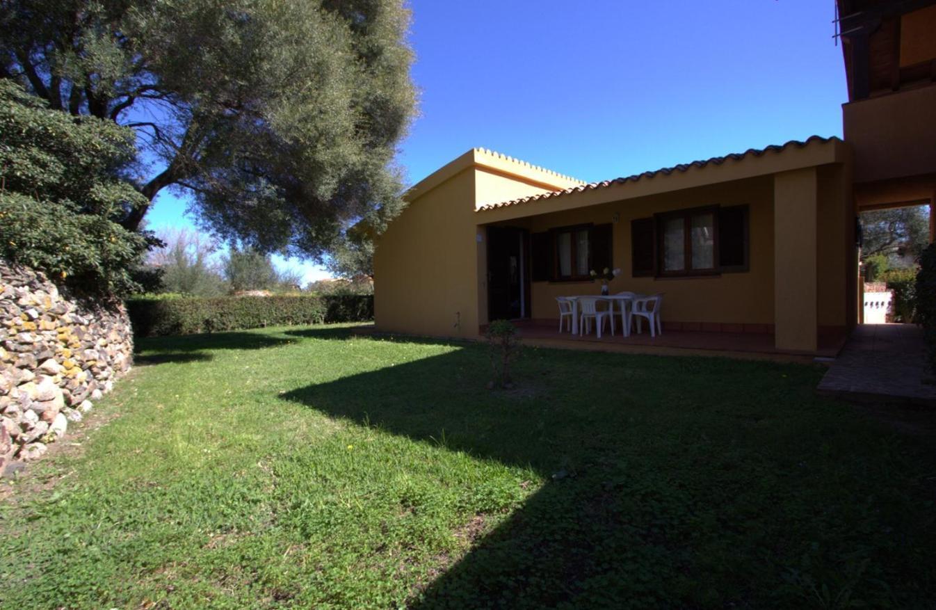 Villette Oasi San Teodoro  Exterior photo