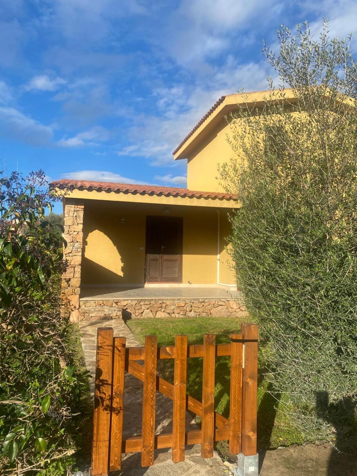 Villette Oasi San Teodoro  Exterior photo